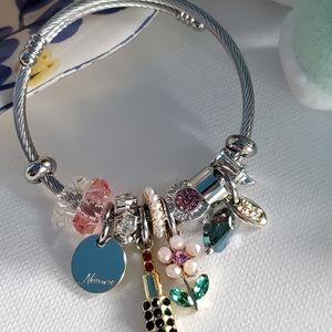 Bundle 3 or more of any charms gets free silver plated snake chain bracelet